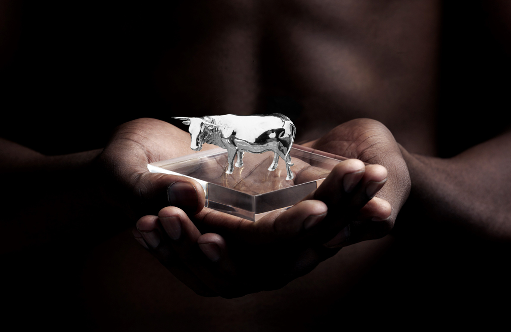 Buy Silver Cow Statue, image 2
